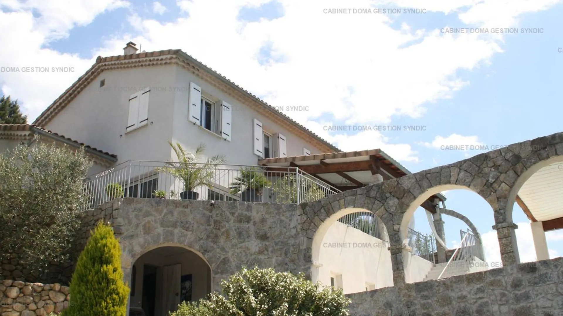 Villa Luxueuse A Sampzon Avec Piscine Et Climatisation - Fr-1-697-36